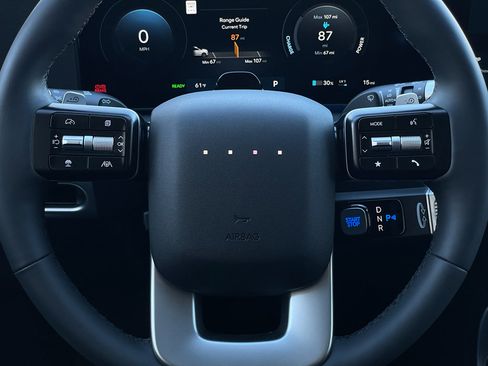 New 2026 Hyundai Ioniq 9 Limited image 33