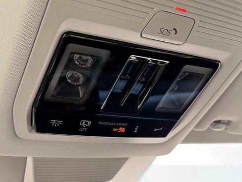 New 2026 Volkswagen Tiguan SE image 34