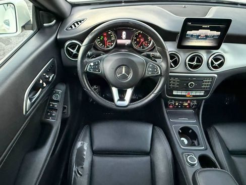 Used 2018 Mercedes-Benz CLA 250 image 41