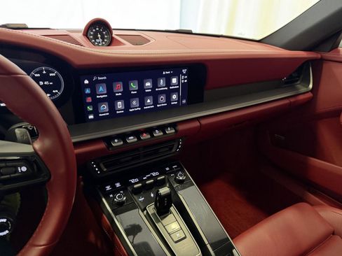 Used 2022 Porsche 911 Carrera image 17
