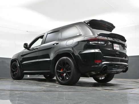 Used 2020 Jeep Grand Cherokee SRT w/ Trailer Tow Group IV AWD/4WD image 51