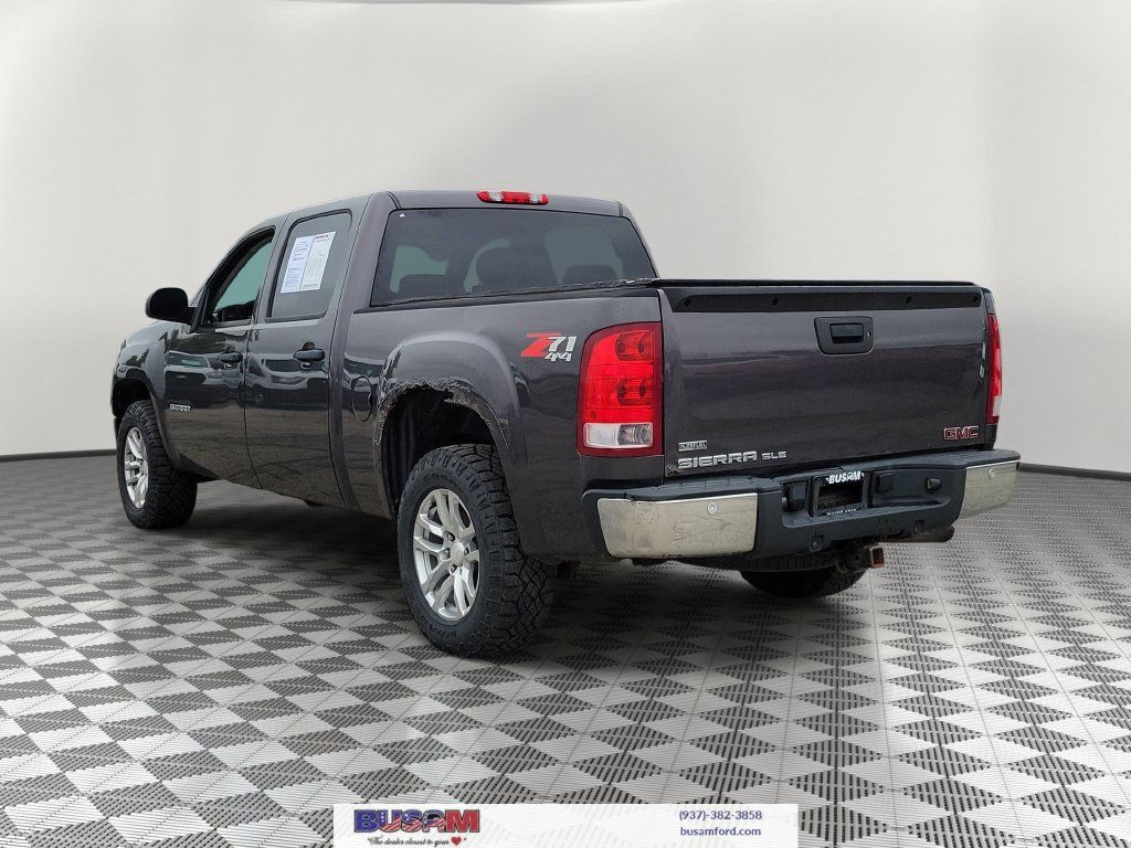 Used 2011 GMC Sierra 1500 SLE w/ Power Tech Package AWD/4WD image 3