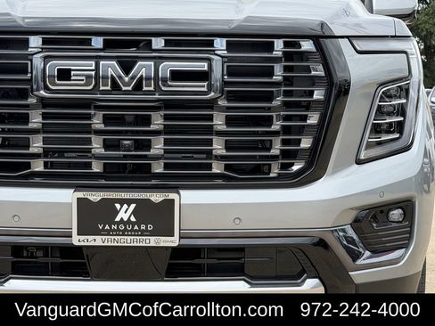 New 2026 GMC Yukon Denali Ultimate AWD/4WD image 8