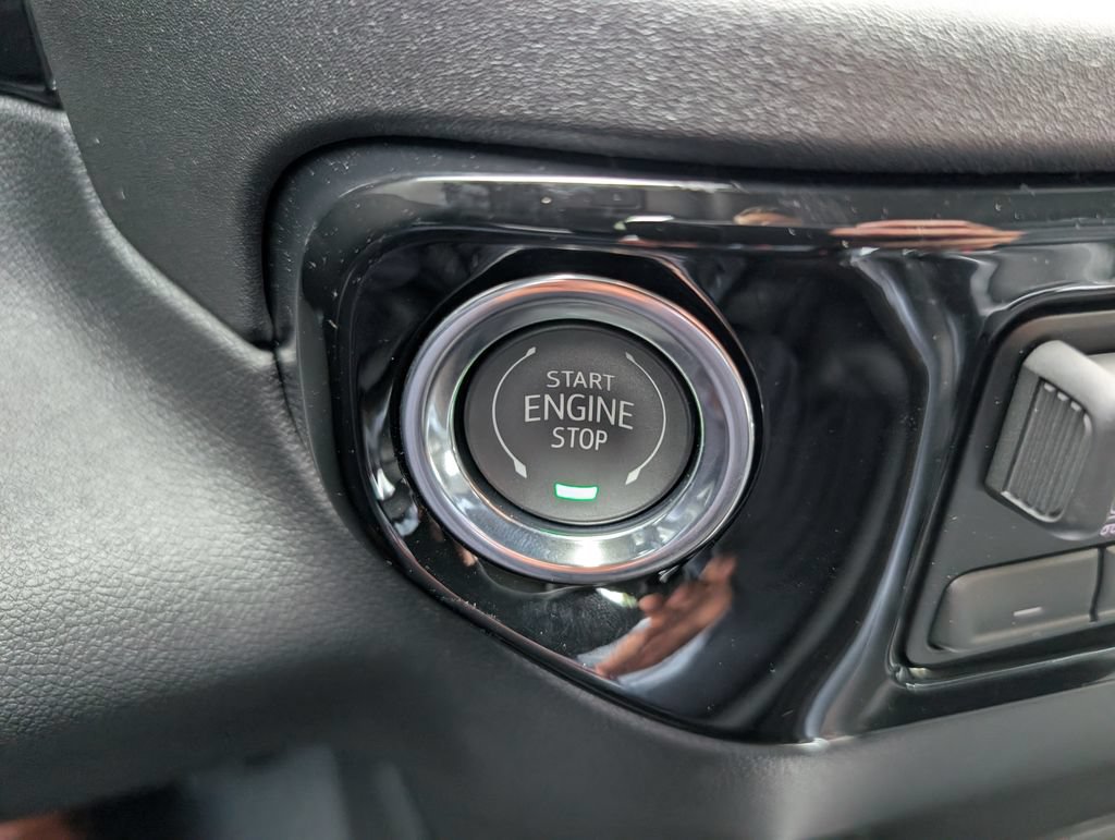 New 2026 Chevrolet Silverado 1500 RST AWD/4WD image 32