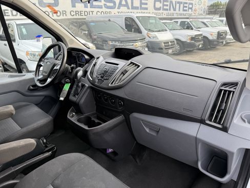 Used 2017 Ford Transit 350 XLT image 27