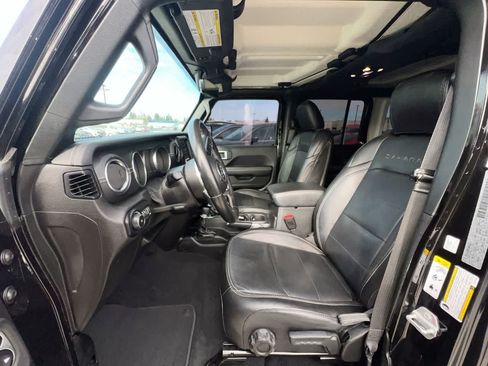 Used 2020 Jeep Wrangler Unlimited Sahara AWD/4WD image 11