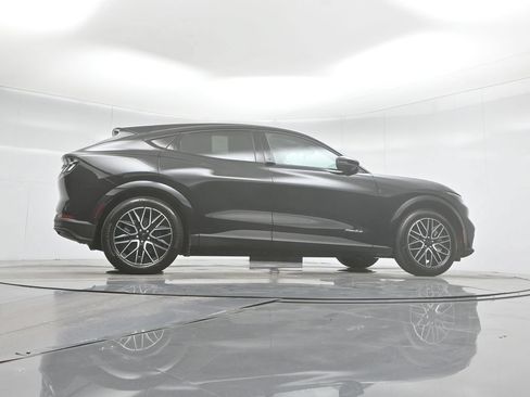 Certified 2025 Ford Mustang Mach-E Premium RWD image 49