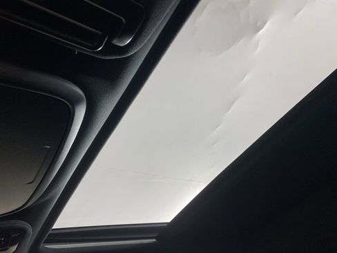 Certified 2025 Subaru Forester Premium image 27