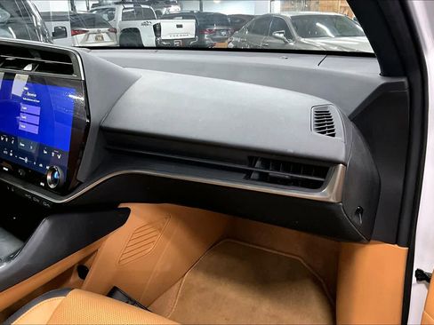 Used 2023 Lexus RZ 450e Premium w/ Technology Package image 18