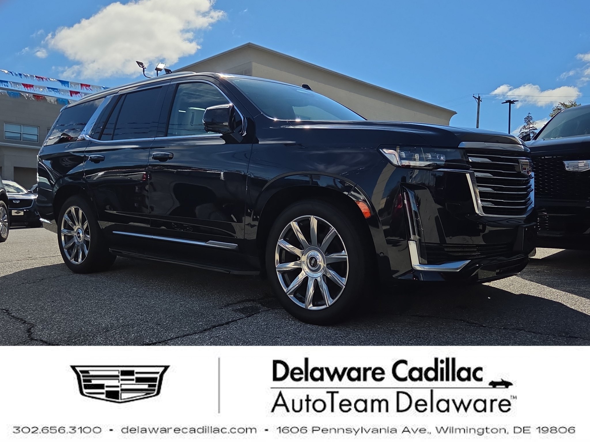 Used 2023 Cadillac Escalade Premium Luxury Platinum AWD/4WD image 1