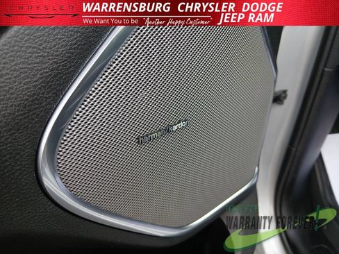 New 2026 RAM 1500 Laramie AWD/4WD image 13