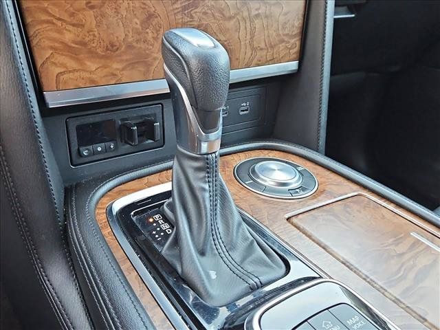 Used 2021 Nissan Armada SL w/ Captain's Chairs Package RWD image 11