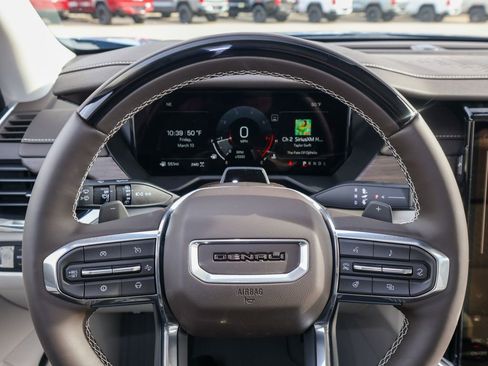New 2026 GMC Acadia Denali w/ Super Cruise Package image 21