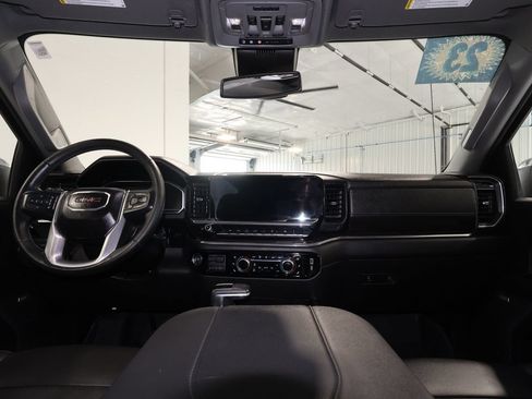 Used 2023 GMC Sierra 1500 SLT w/ SLT Premium Plus Package AWD/4WD image 29