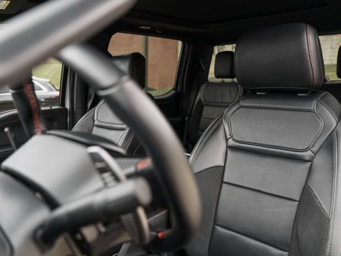 Used 2025 Ford F150 Raptor AWD/4WD image 20