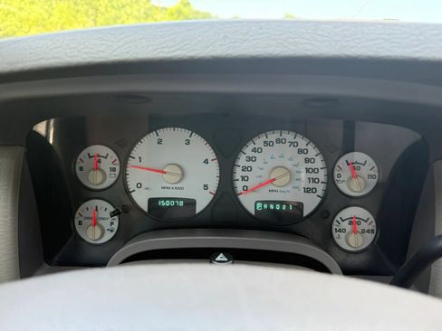Used 2004 Dodge Ram 3500 Truck SLT AWD/4WD image 17
