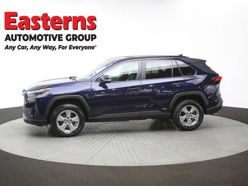 Used 2024 Toyota RAV4 XLE AWD/4WD image 57