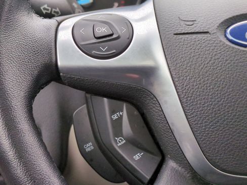 Used 2015 Ford Escape SE w/ Equipment Group 201A image 31