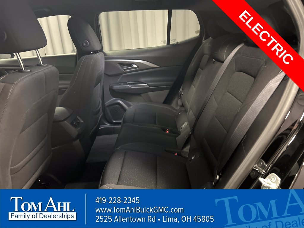 Used 2025 Chevrolet Equinox EV LT FWD image 20