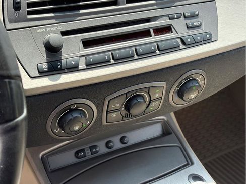 Used 2003 BMW Z4 3.0i RWD image 19