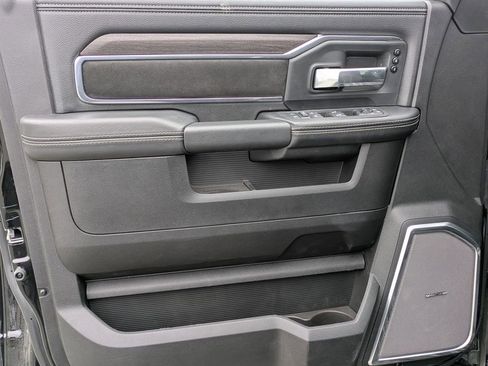 New 2025 RAM 2500 Laramie image 10