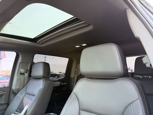 Used 2024 GMC Sierra 1500 SLT w/ SLT Premium Plus Package image 24