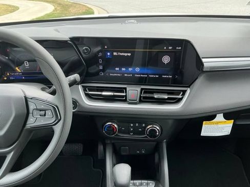 New 2026 Chevrolet TrailBlazer LS w/ LS Convenience Package FWD image 25