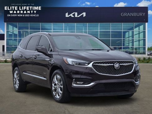 Used 2021 Buick Enclave Avenir w/ Avenir Technology Package FWD image 3