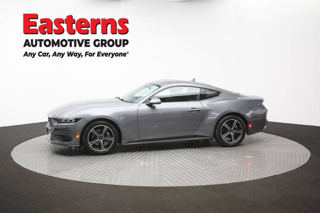Used 2025 Ford Mustang Coupe RWD image 57