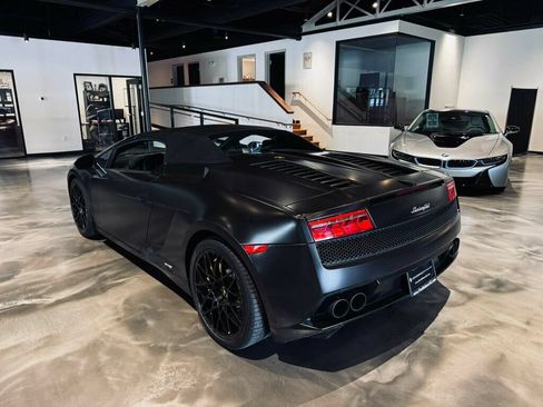 Used 2010 Lamborghini Gallardo LP 560-4 AWD/4WD image 2