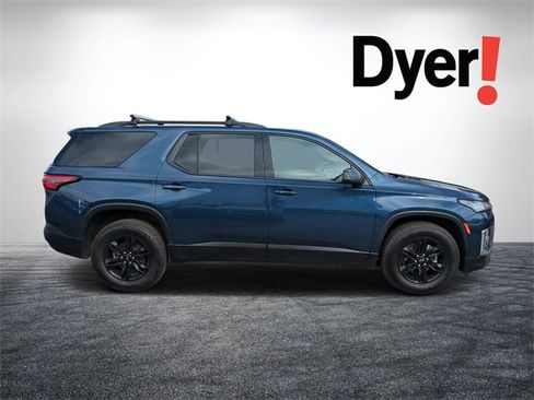 Used 2022 Chevrolet Traverse LS w/ Midnight/Sport Edition image 2
