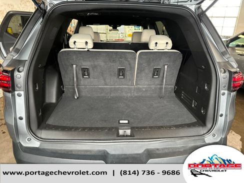 Used 2023 Chevrolet Traverse LS image 25