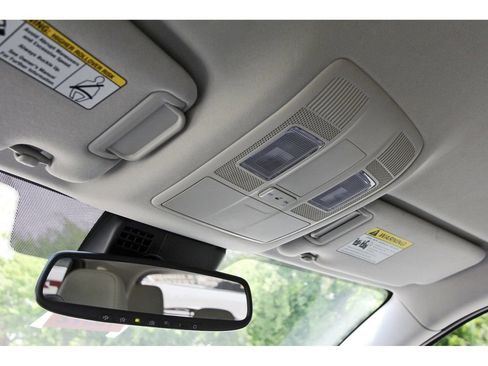 Used 2025 MAZDA CX-5 AWD 2.5 S w/ Preferred Package image 23