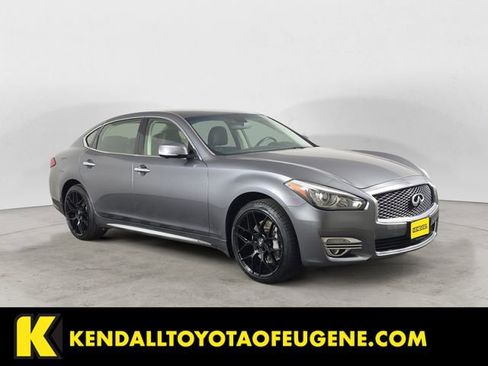 Used 2016 INFINITI Q70 L 3.7 w/ Deluxe Touring Package image 7