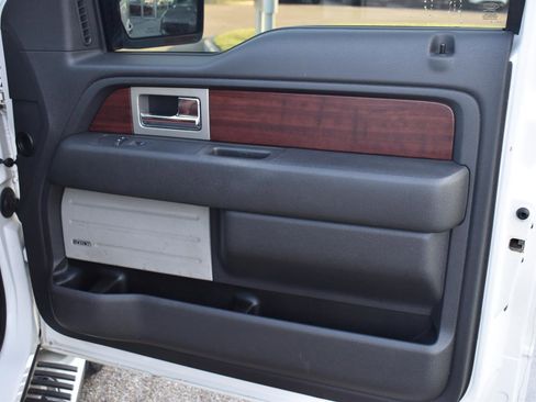 Used 2013 Ford F150 King Ranch w/ King Ranch Luxury Pkg image 66