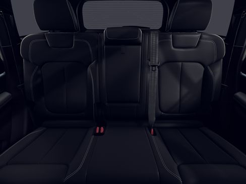 New 2026 Jeep Grand Cherokee Altitude RWD image 3