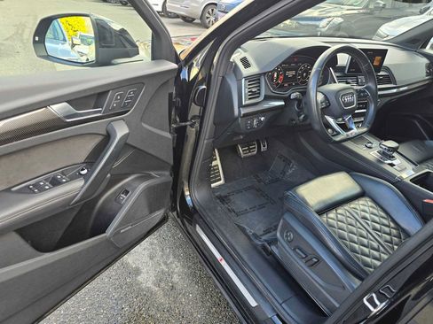 Used 2019 Audi SQ5 Prestige image 19