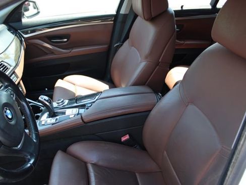 Used 2011 BMW 535i Sedan RWD image 6