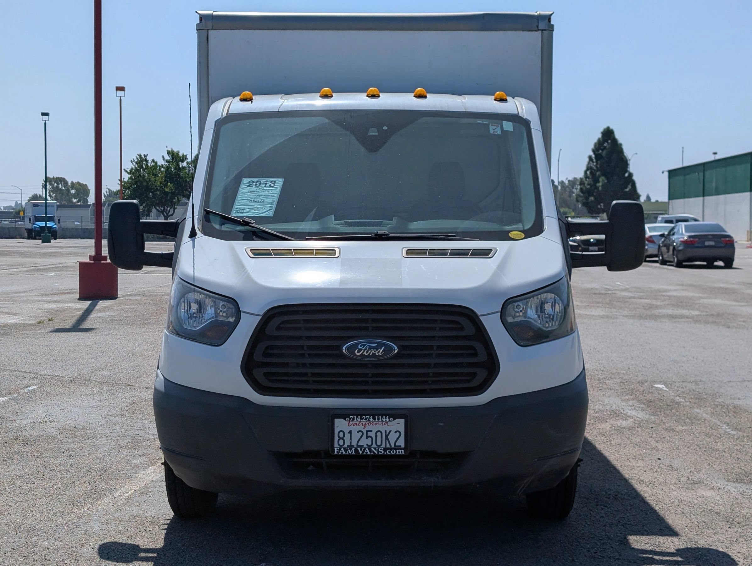 Used 2018 Ford Transit 350 156 DRW RWD image 2