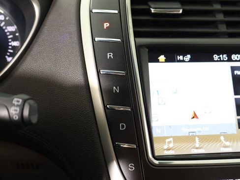 Used 2018 Lincoln MKX Reserve w/ Driver Assistance Package image 54