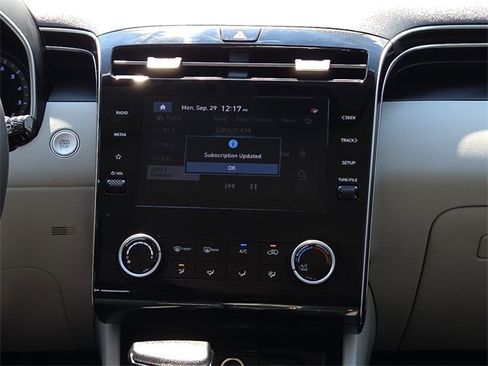 Used 2022 Hyundai Tucson SEL image 11