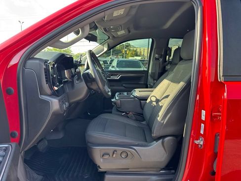 Used 2023 Chevrolet Silverado 1500 RST AWD/4WD image 13