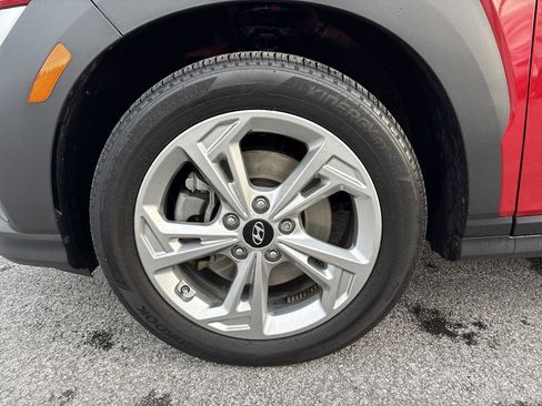 Certified 2022 Hyundai Kona SEL w/ Cargo Package image 10