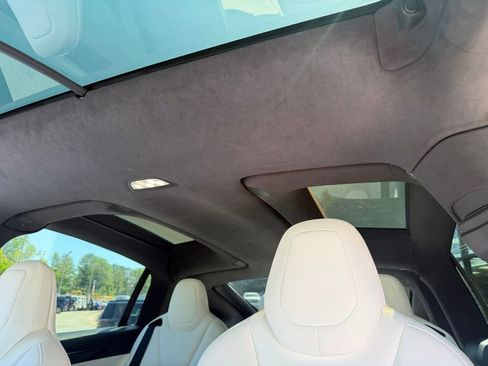 Used 2018 Tesla Model X 100D image 54