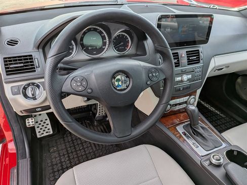 Used 2011 Mercedes-Benz C 350 Sport image 15