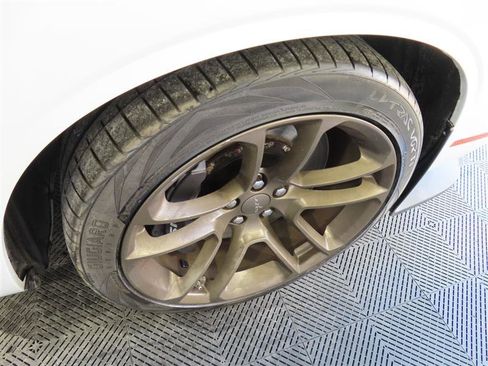 Used 2022 Dodge Challenger SRT Hellcat w/ Plus Package RWD image 11