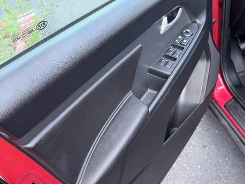 Used 2012 Kia Sportage LX w/ Convenience Pkg image 8