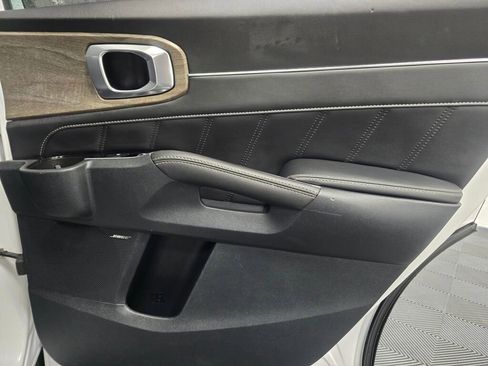 Used 2023 Kia Sorento SX Prestige image 26