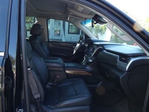 Used 2015 Chevrolet Suburban LTZ image 54