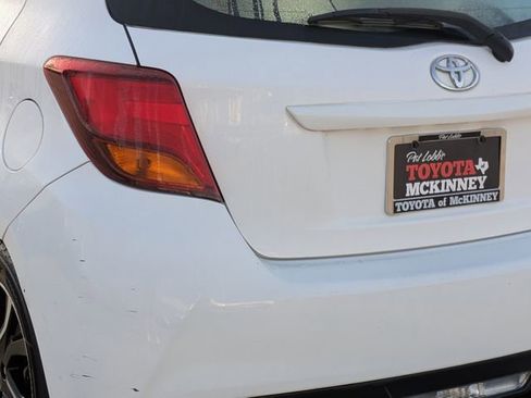 Used 2017 Toyota Yaris SE image 8